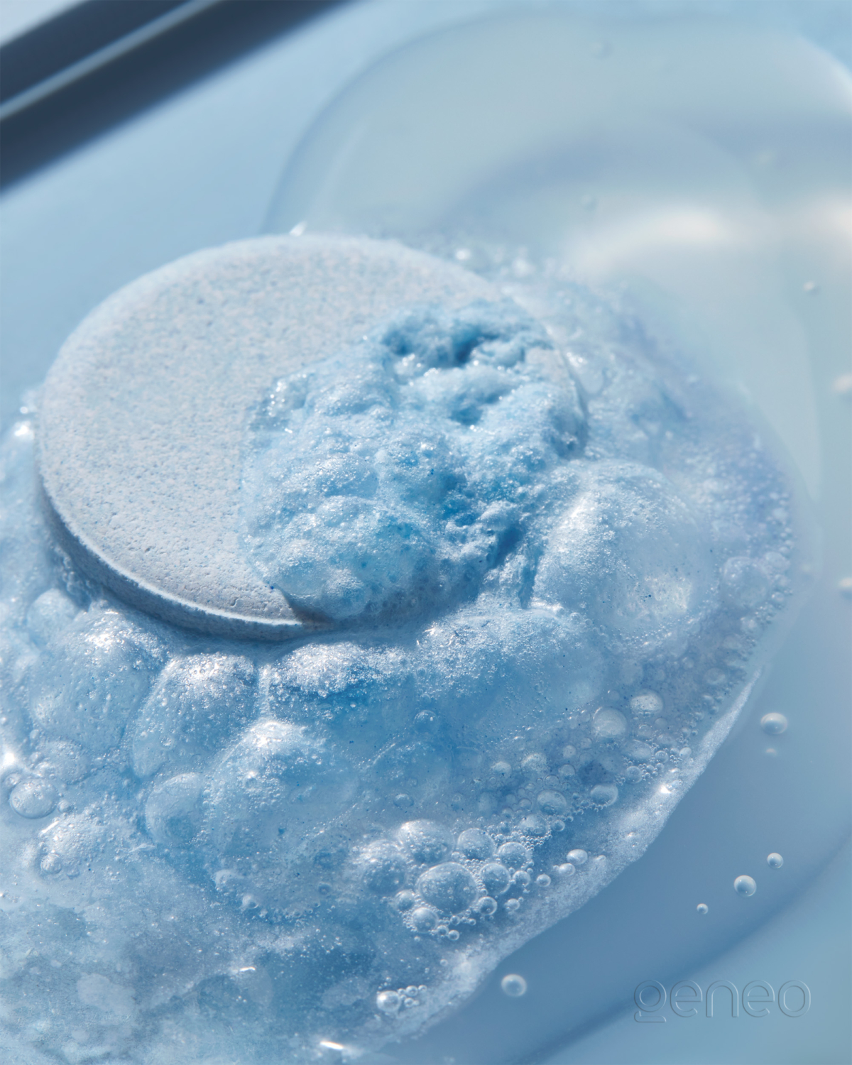 hydro pod bubbling Reveal Laser